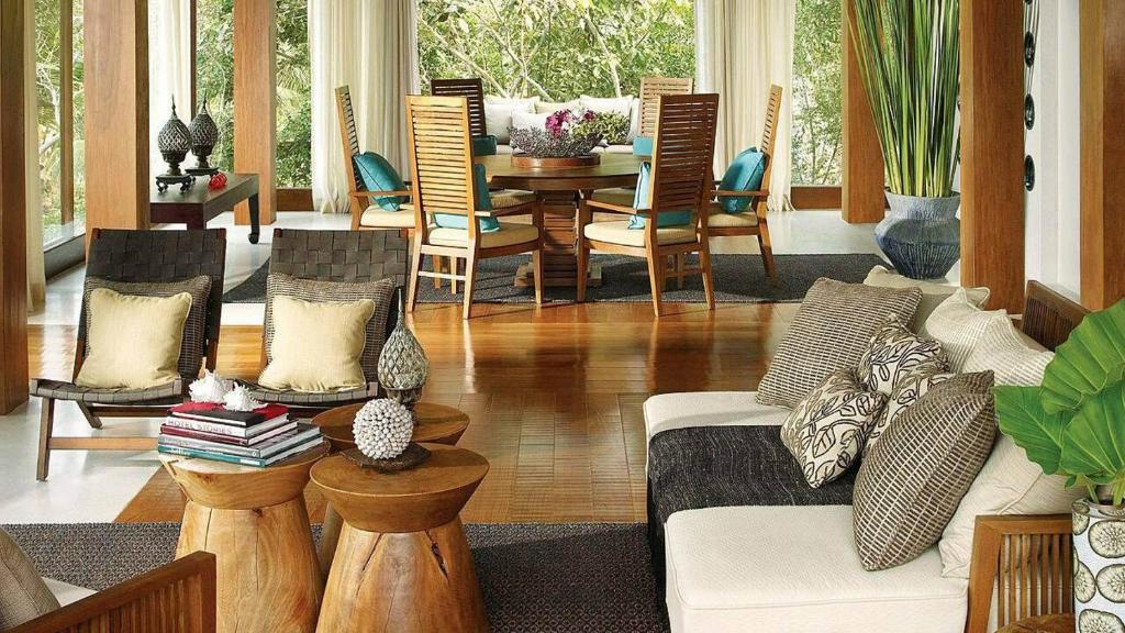 Three-Bedroom Family Residence Villa with Pool